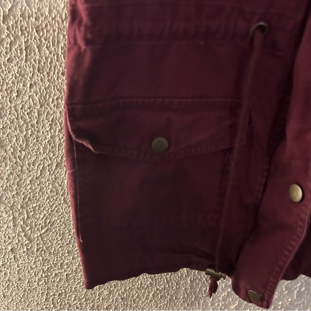 100% Cotton Women’s Burgundy Sleeveless Hooded Vest with Pockets Size M - Picture 7 of 10